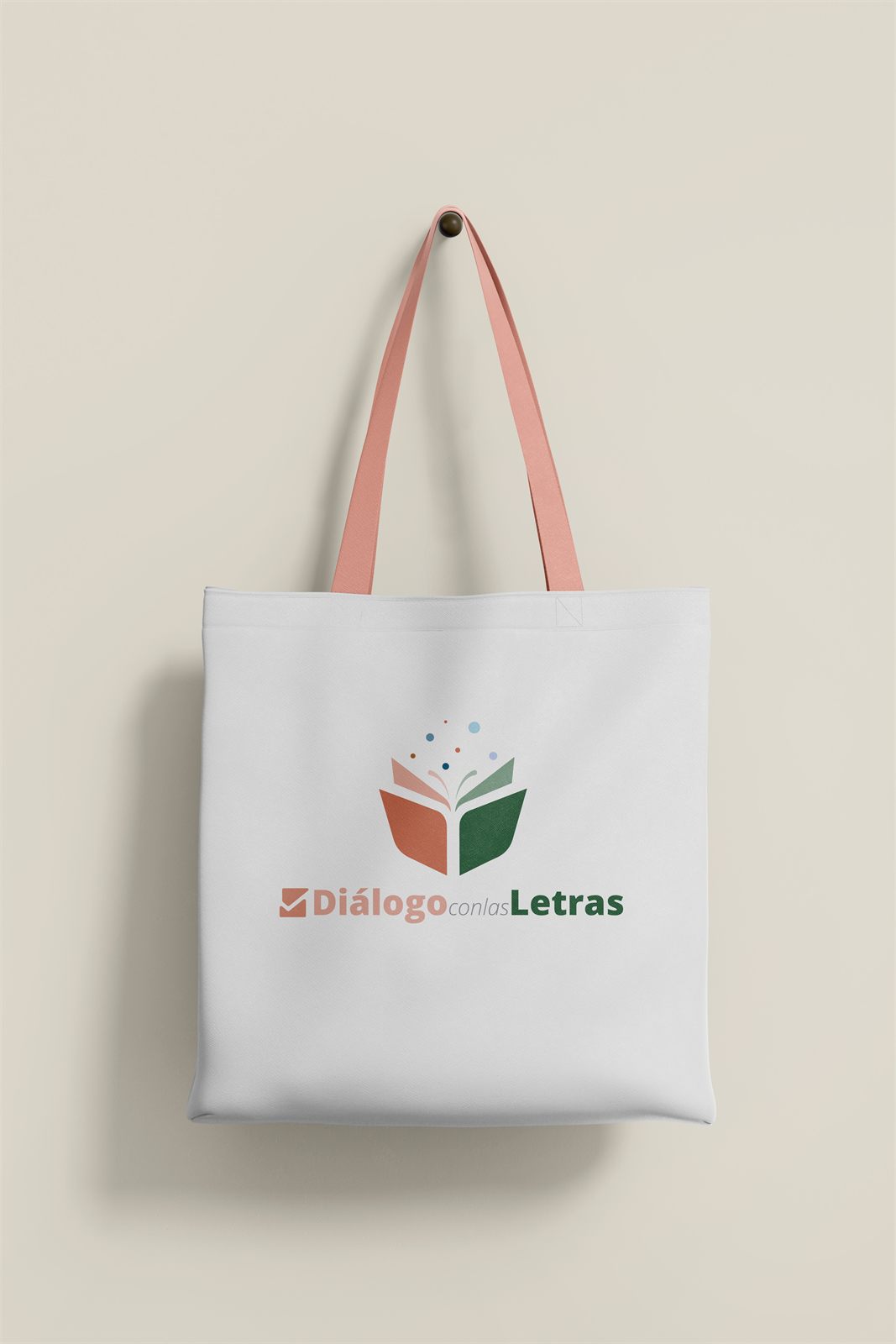 Bolsa de tela con el logotipo de Diálogo con las Letras
